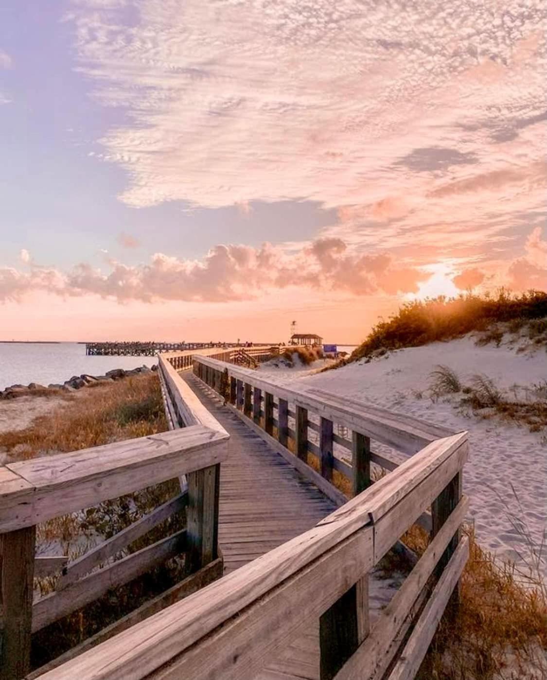 Key Lime Cottage Steps From Cape Charles Beach 외부 사진