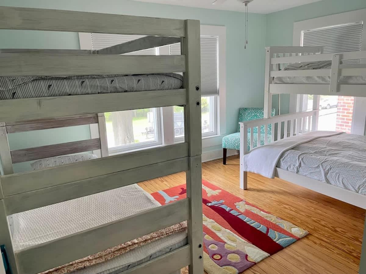 Key Lime Cottage Steps From Cape Charles Beach 외부 사진