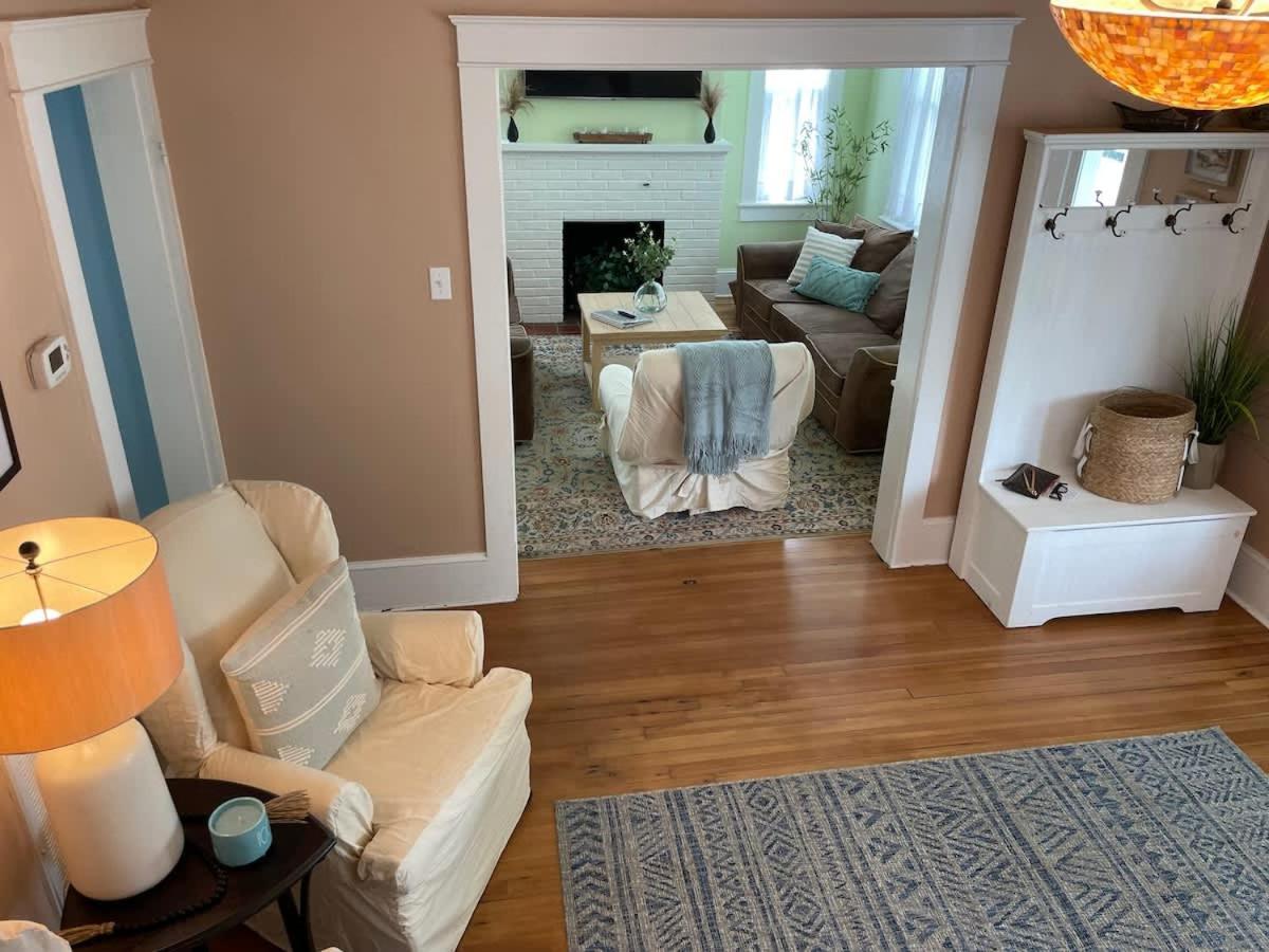 Key Lime Cottage Steps From Cape Charles Beach 외부 사진