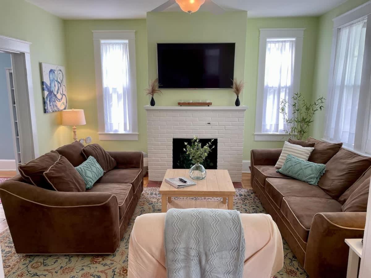 Key Lime Cottage Steps From Cape Charles Beach 외부 사진