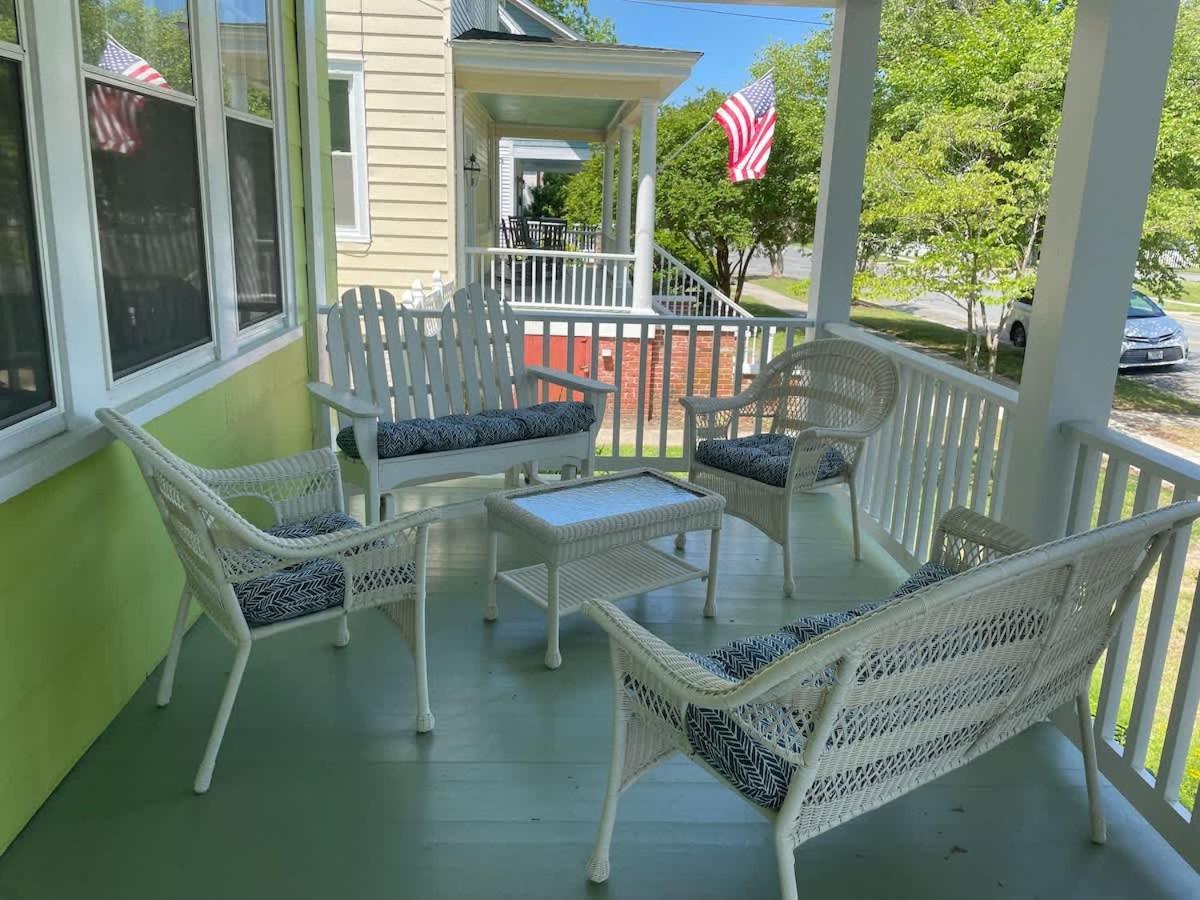 Key Lime Cottage Steps From Cape Charles Beach 외부 사진
